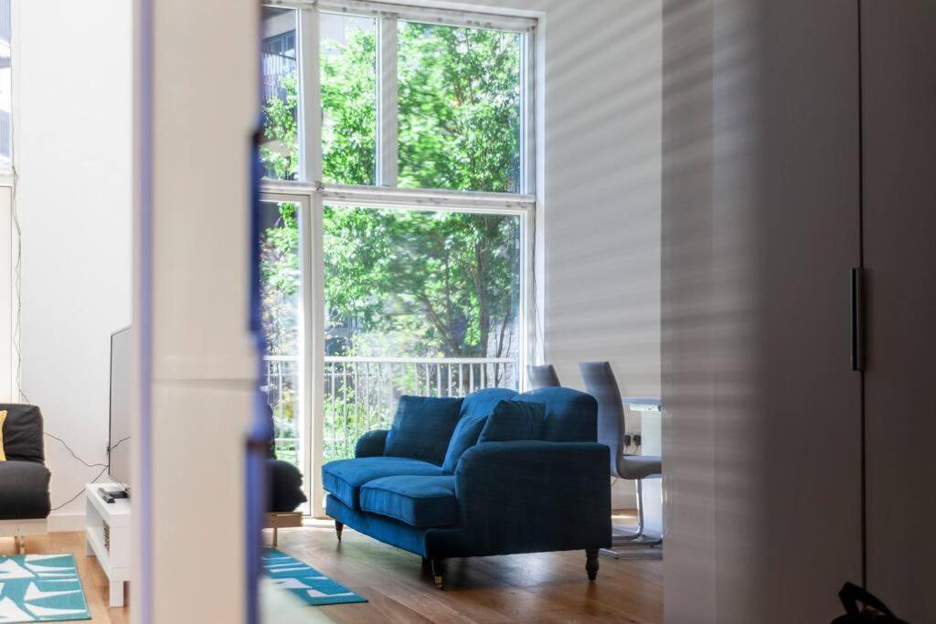 Apartamento Stunning New 3 Bdr Duplex Wbalcony, East Londres Exterior foto